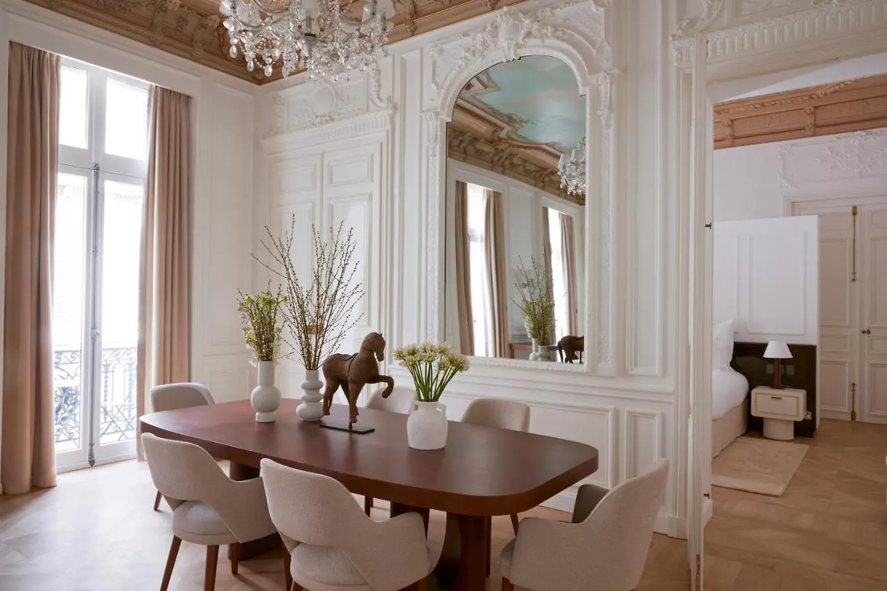 Maison Delano Paryż Francja