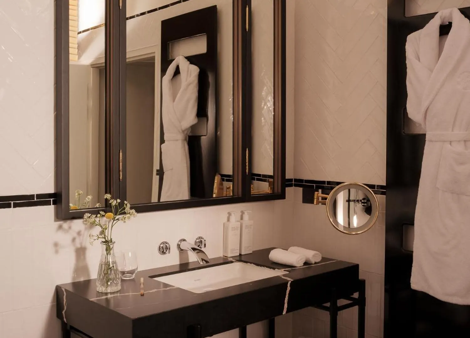 ***** Отель Maison Delano Париж Франция