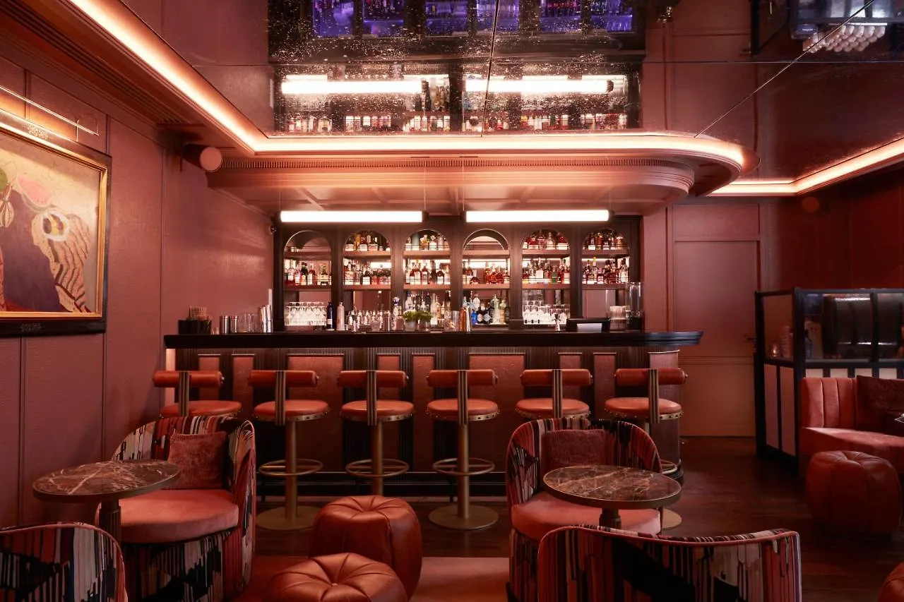 Maison Delano Paris 5*,